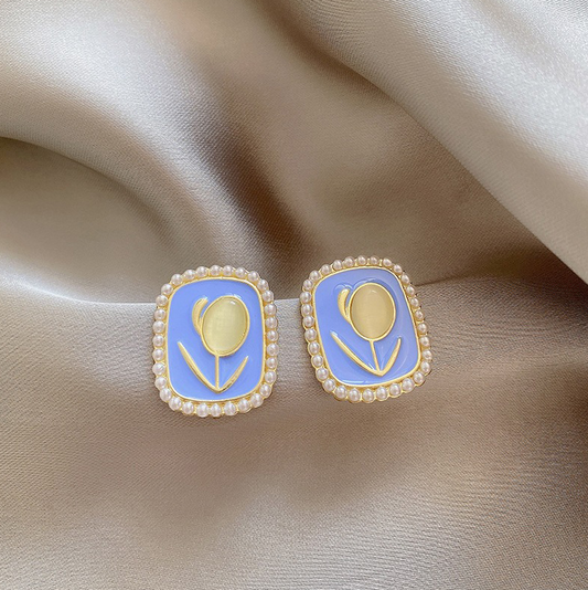 Blue Pearl Flowers Mystic Earrings