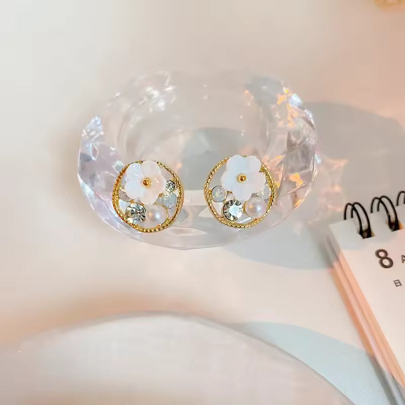 Pearl Flower Mystic Stud Earrings