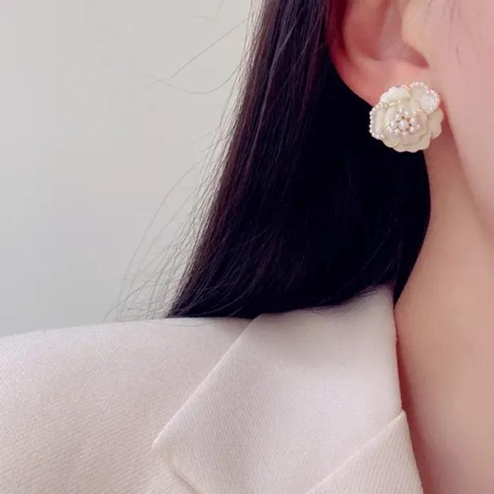 Moonlight Ivory Mystic Rose Stud Earring