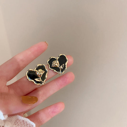 Black Heart Mystic Rose Stud Earring