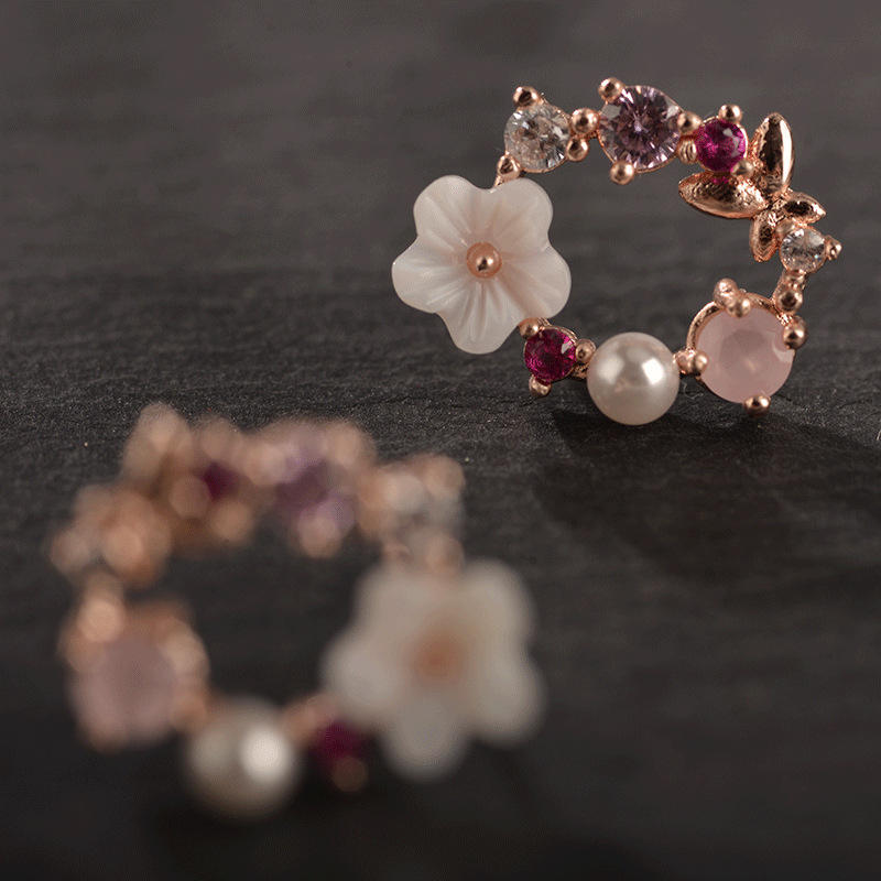 Crystal Shell Floral Mystic Earrings