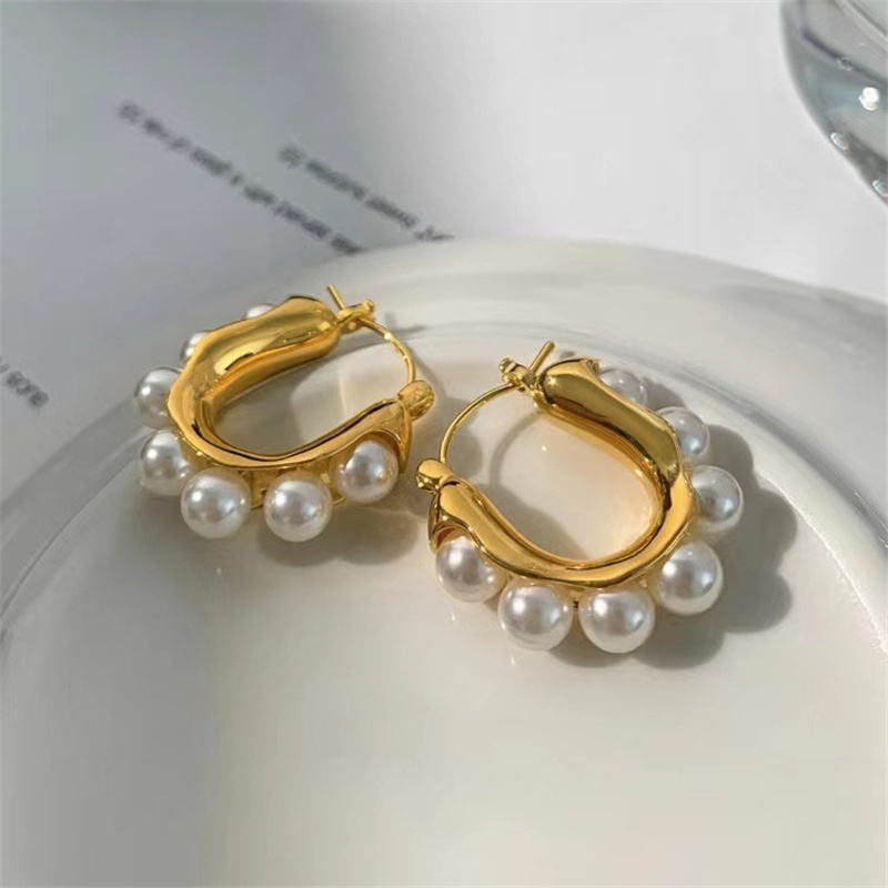 Pearl Oval Mystic Hoop Earrings