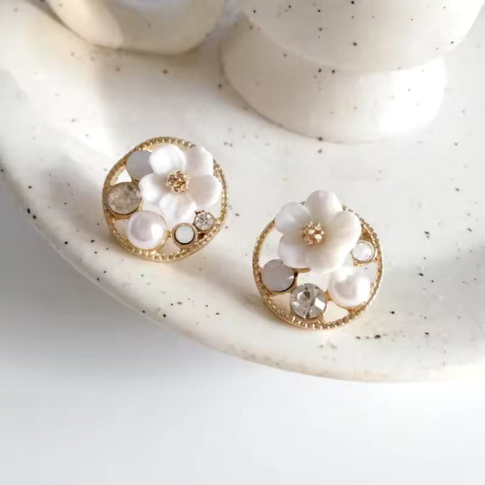 Pearl Flower Mystic Stud Earrings