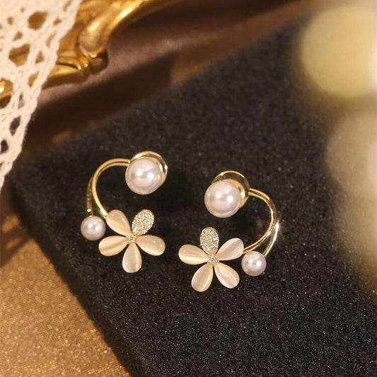 Stone Pearl Daisy Mystic Earrings