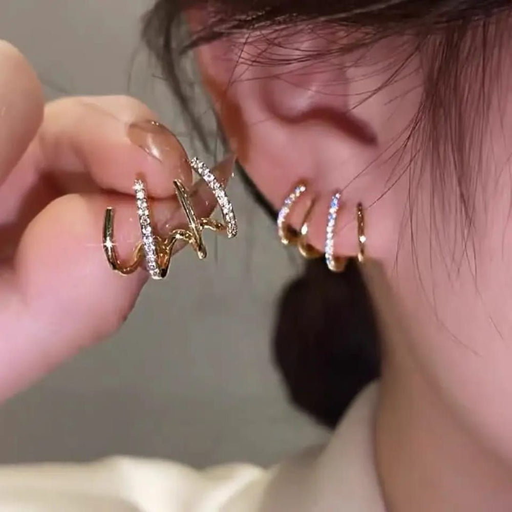 Gen-Z Claw Stud Earrings