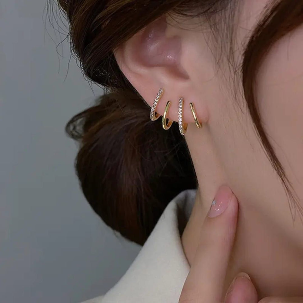 Gen-Z Claw Stud Earrings